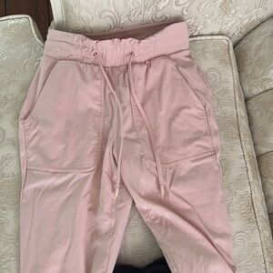 Lululemon Pink jogger pants